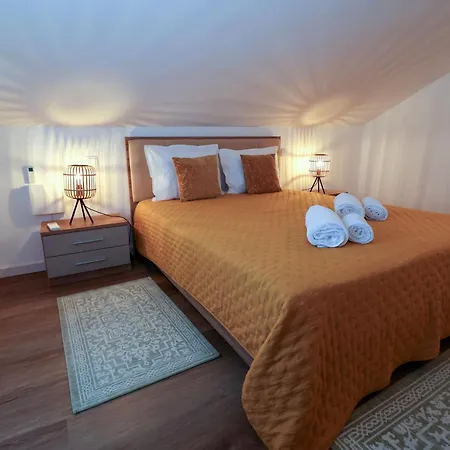 Holiday home Casa - 50m Do Rio - Piscina Com Hidromassagem Alvega