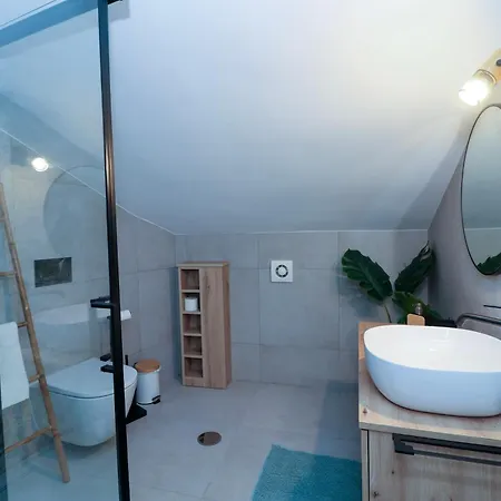 Casa - 50m Do Rio - Piscina Com Hidromassagem Holiday home