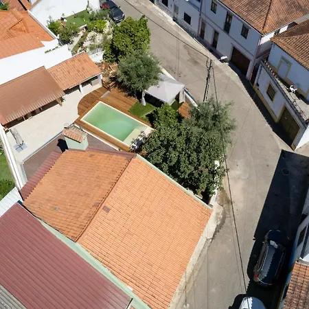 Holiday home Casa - 50m Do Rio - Piscina Com Hidromassagem